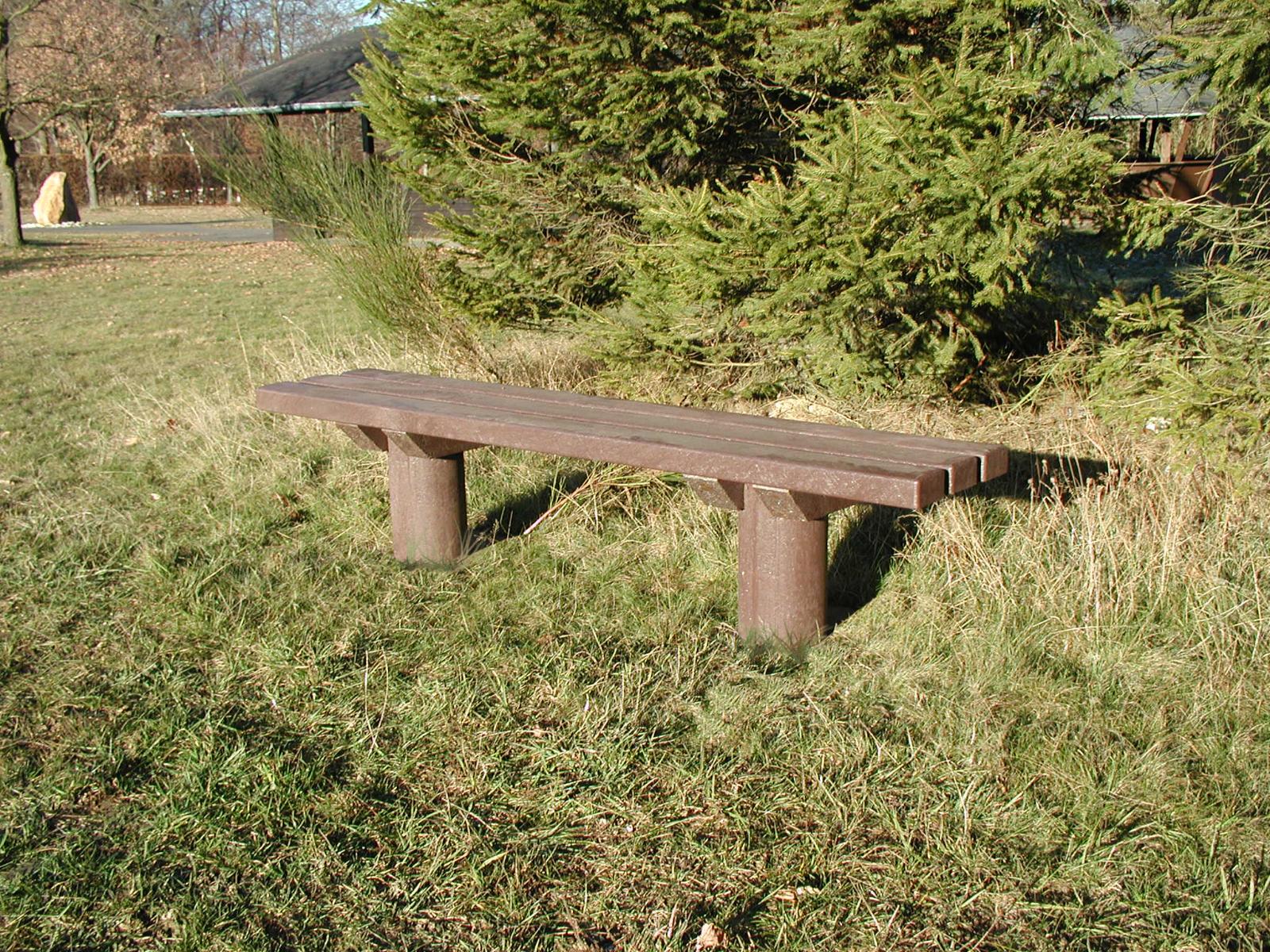 Taunus forest bench without back