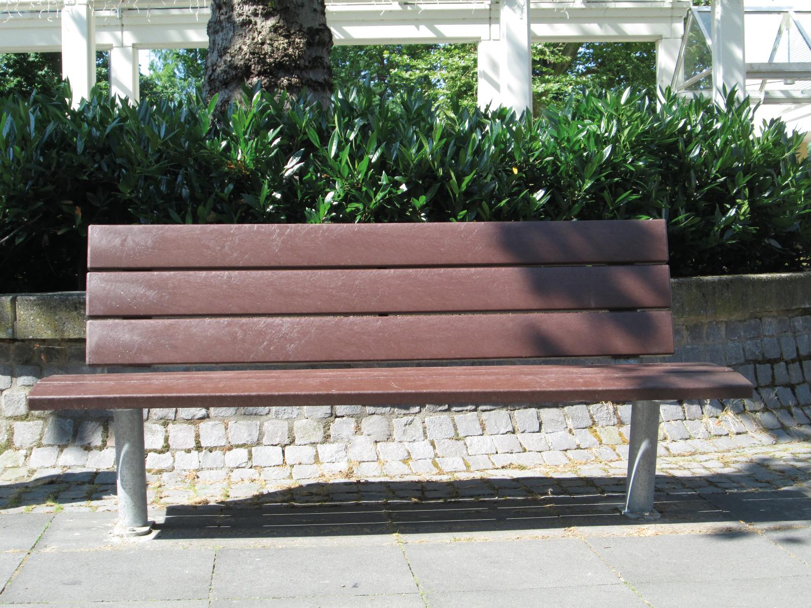 Sapo bench